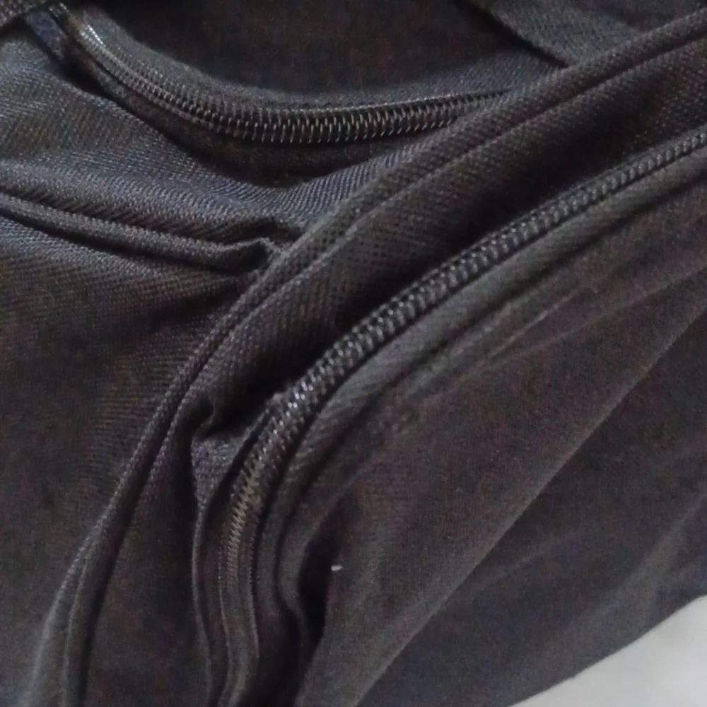 Reebok duffel bag black and gray gym bag 19